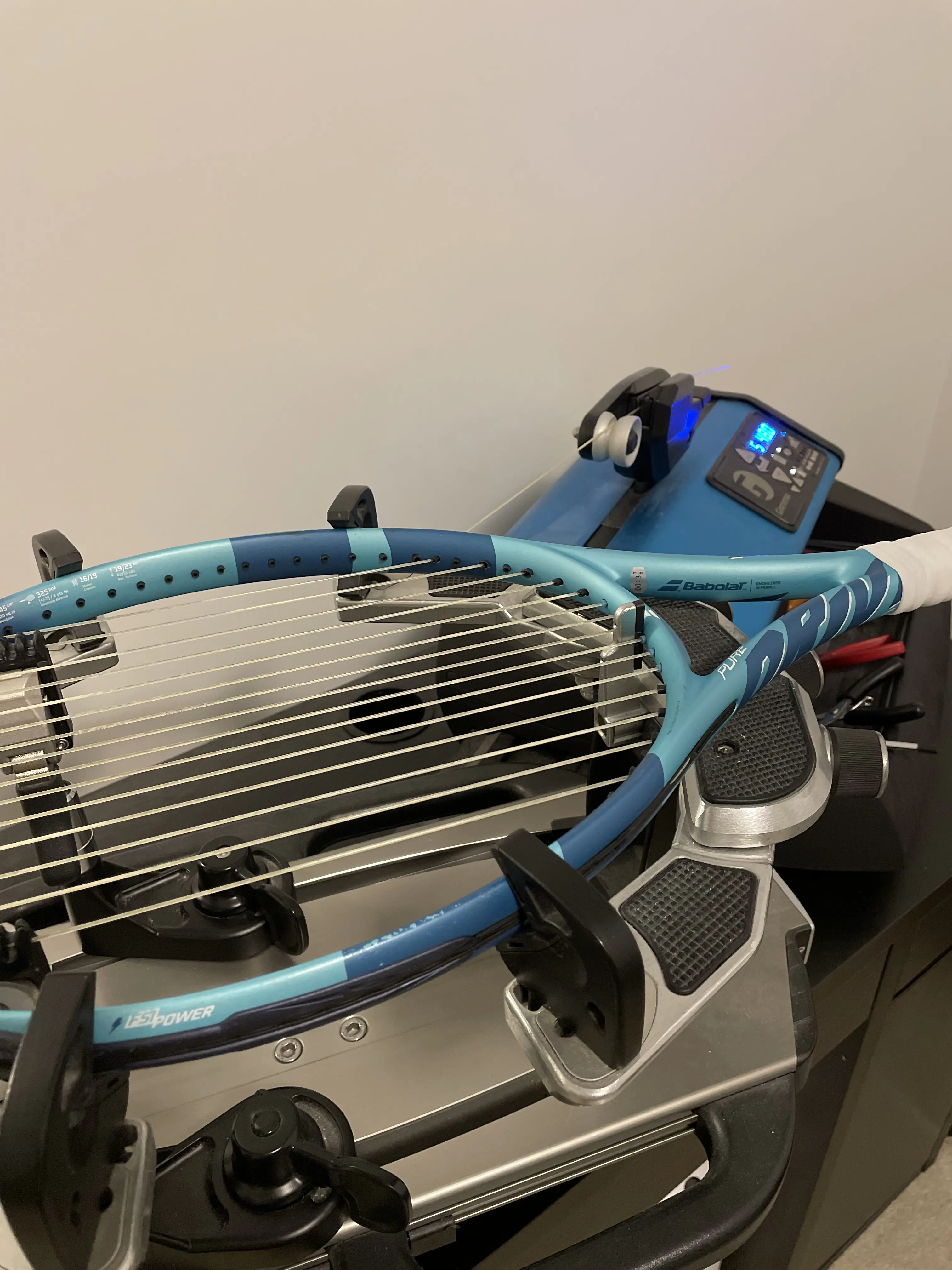Professional racket stringing